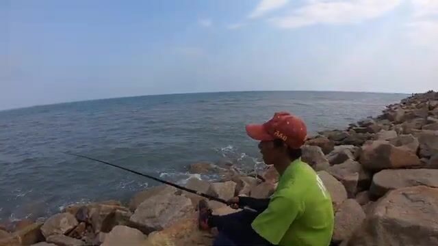 Морская ловля в Хотраме в марте с двумя рыбами