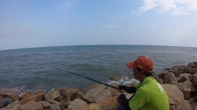 Морская ловля в Хотраме в марте с двумя рыбами
