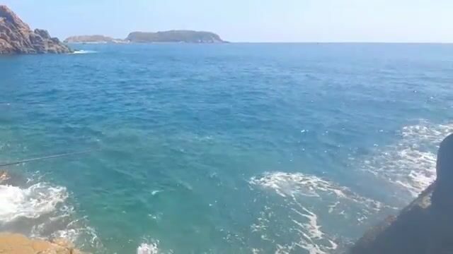 Вернулись к скалам Нёнхая и ловили на хлебное тесто