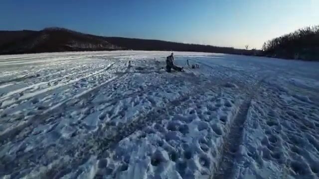 Воскресная ловля корюшки на самодурчики у Русского острова