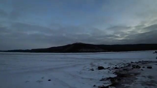 Воскресная ловля корюшки на самодурчики у Русского острова