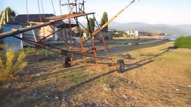 Достали краба из ловушки в Гячрыпше и заморозили его