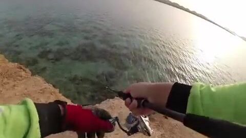 Береговая ловля в кораллах Красного моря в Судане