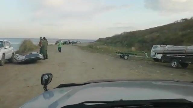 Мыс Вятлина: ночевка под лунной дорожкой и закрытие сезона