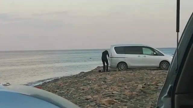Мыс Вятлина: ночевка под лунной дорожкой и закрытие сезона