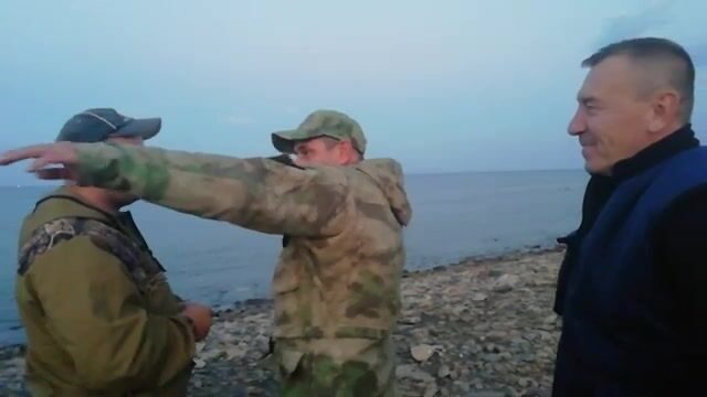 Мыс Вятлина: ночевка под лунной дорожкой и закрытие сезона