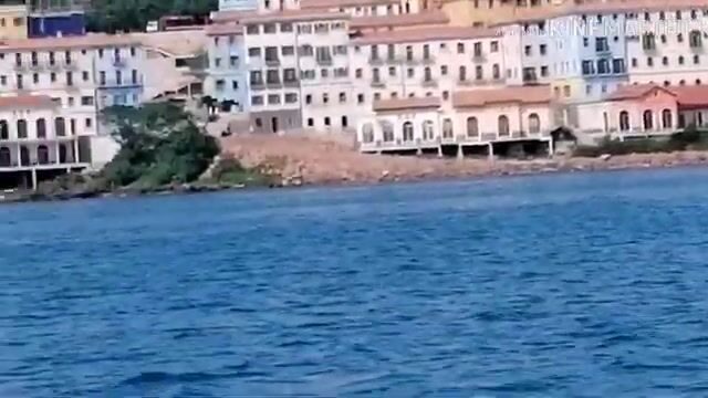 Вечерняя ловля с товарищем у канатной дороги на Фукуоке