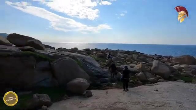 В Ниньтхуане шли через перевал и добыли морского угря на запах ставриды