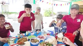 Ниньчу, Вьетнам: рынок, лодочные гонки и день у Виньхи